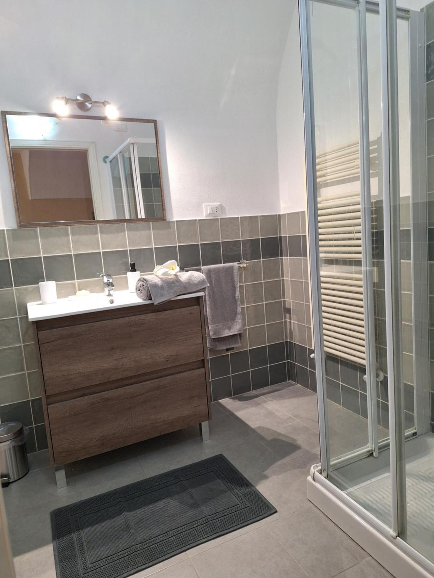 Apartament Casa Iris Cisano sul Neva Zewnętrze zdjęcie